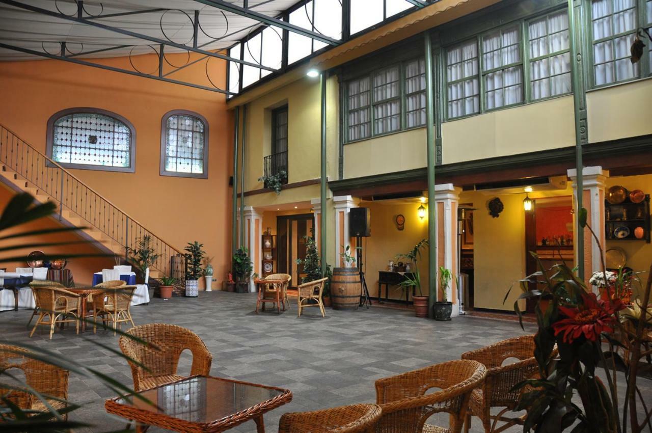 Hotel Las Cabanas Peñaranda de Bracamonte Exteriör bild